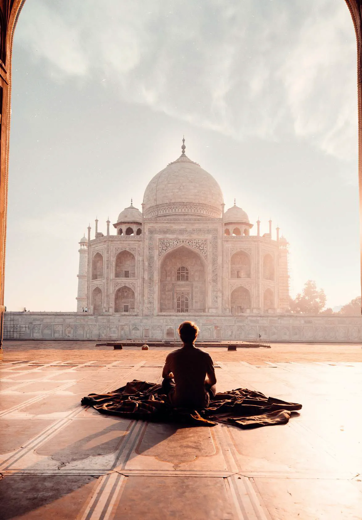 travel to north india with shanti yoga - featuring Taj Mahal and a yogi